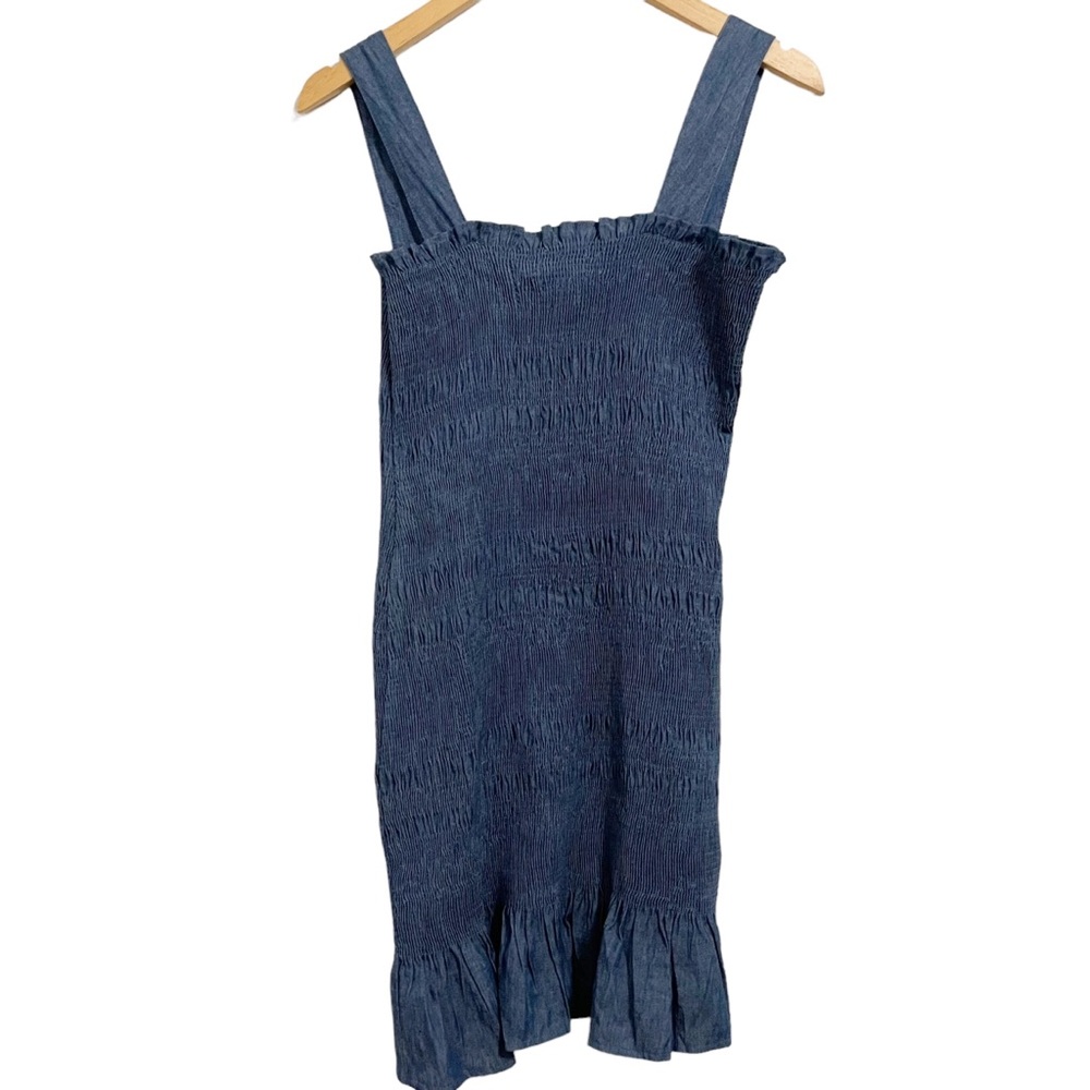 Do+Be Blue Chambray Smocked Mini Dress NWT Size Small - Picture 4 of 13
